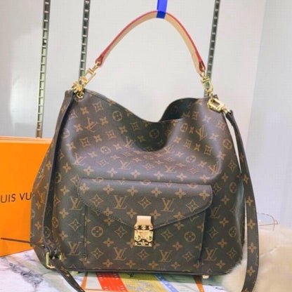 LU Bag Brown