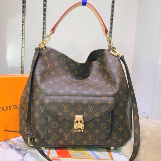 LU Bag Brown