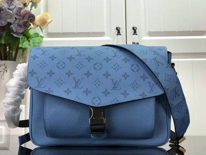 LU Bag Messenger 2 Color 's 28 cm