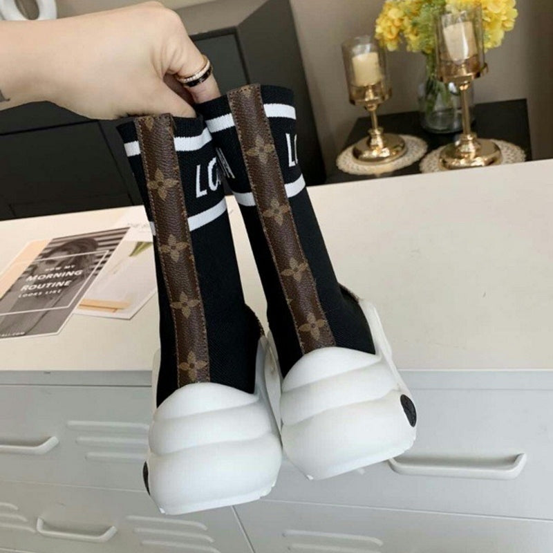 LU  Sneakers Trainer Knee
