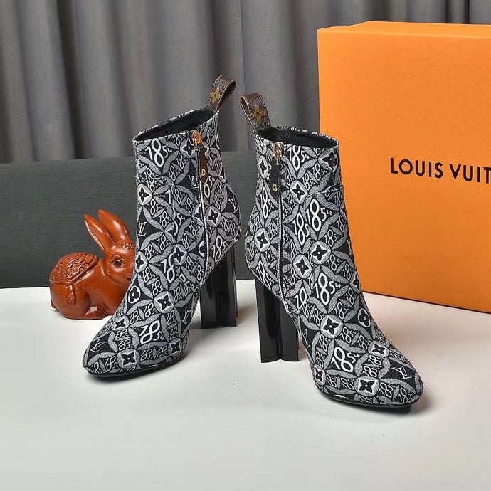 LU Boots  Monogram