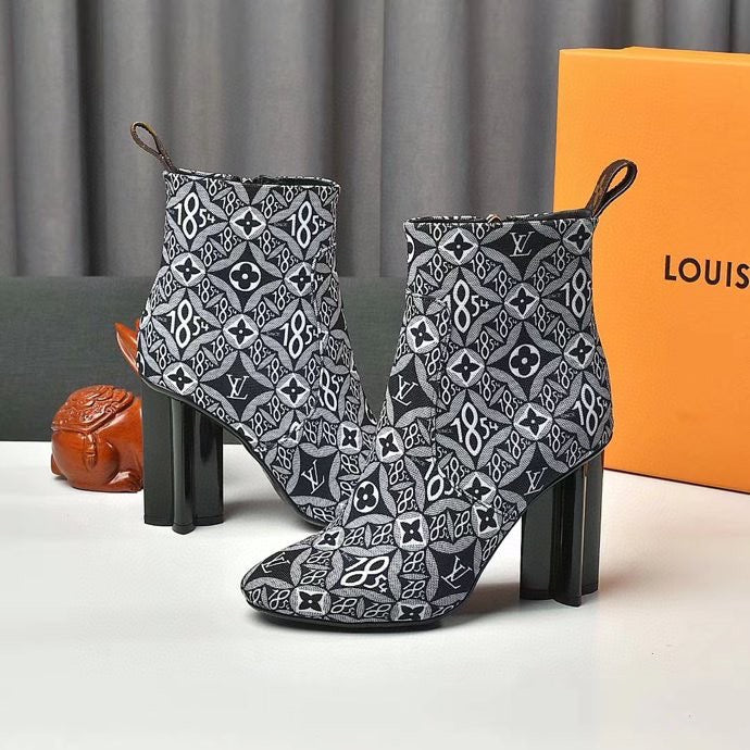 LU Boots  Monogram