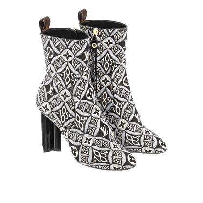 LU Boots  Monogram