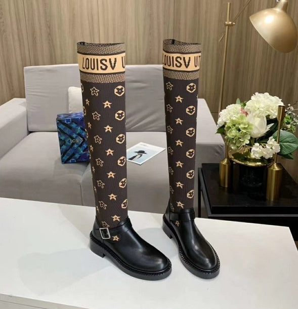 LU Boots Black High Knees Over