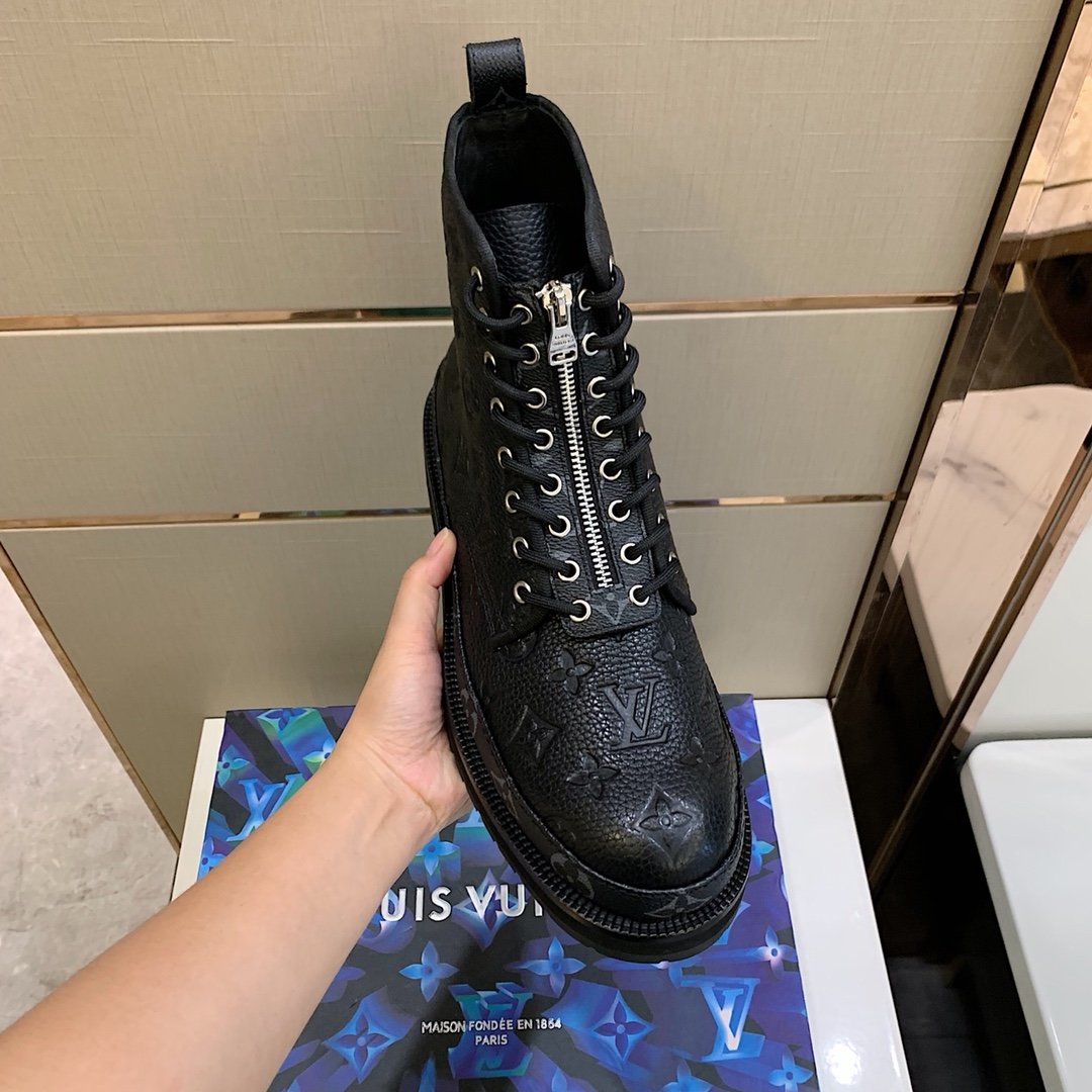 LU Boots Monogram