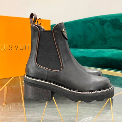LU Boots  Black