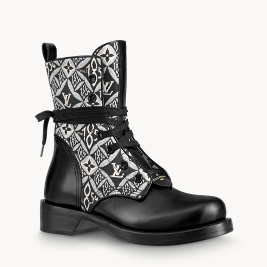 LU Boots Black