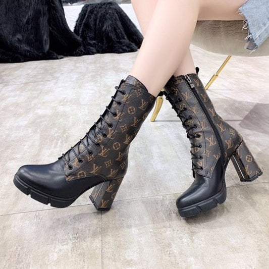 LU  Boots Brown