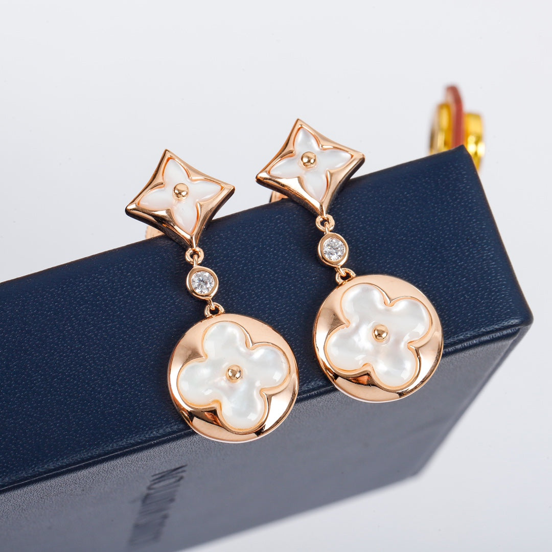 LU  Earrings