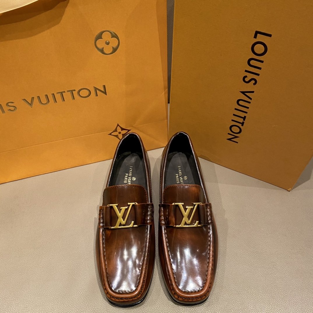 LU  Shoes Mans