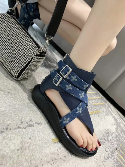 LU Sandals