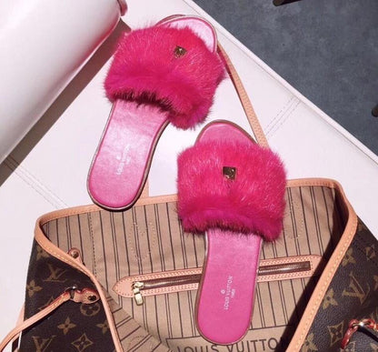 LU Slippers Fur Fuchsia