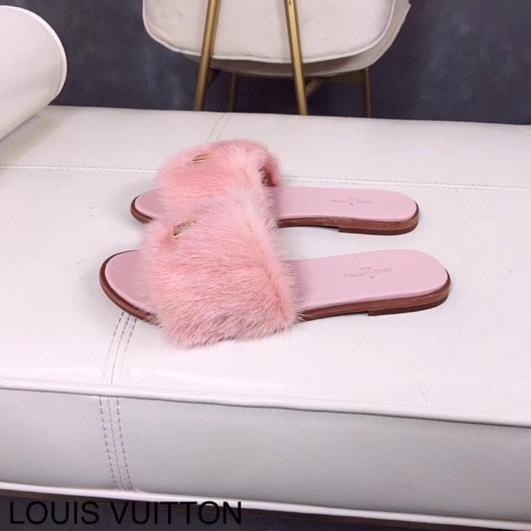 LU Slippers Fur Pink