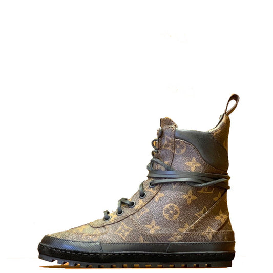 LU  Sneakers High Monogram
