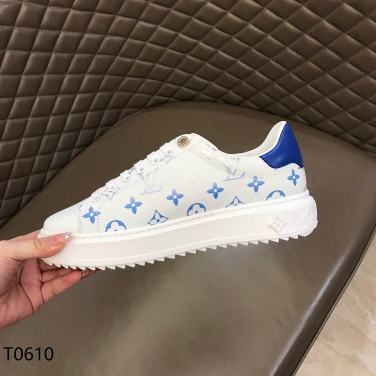 LU Sneakers Time Out