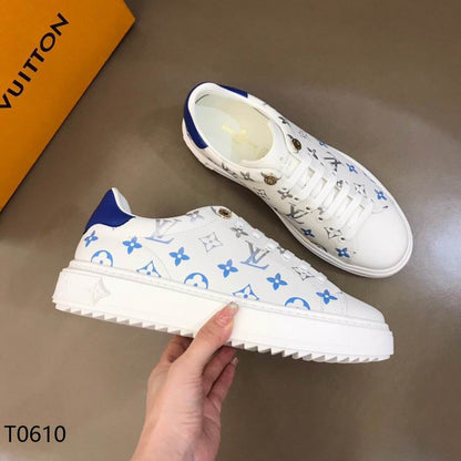 LU Sneakers Time Out