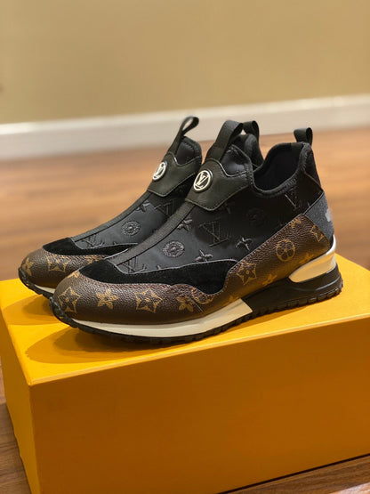 LU Sneakers Brown Black