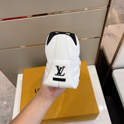 LU Sneakers Low Millennium