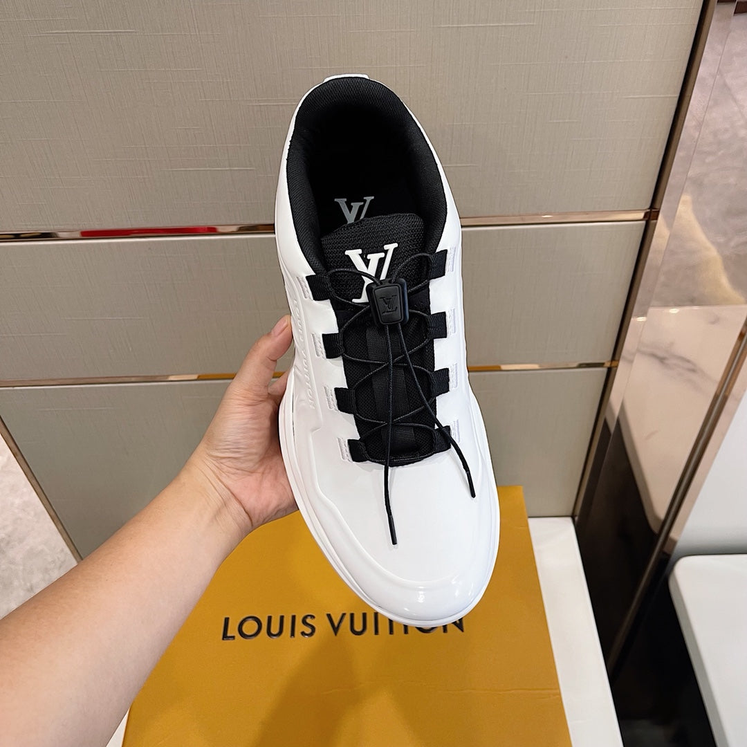 LU Sneakers Low Millennium