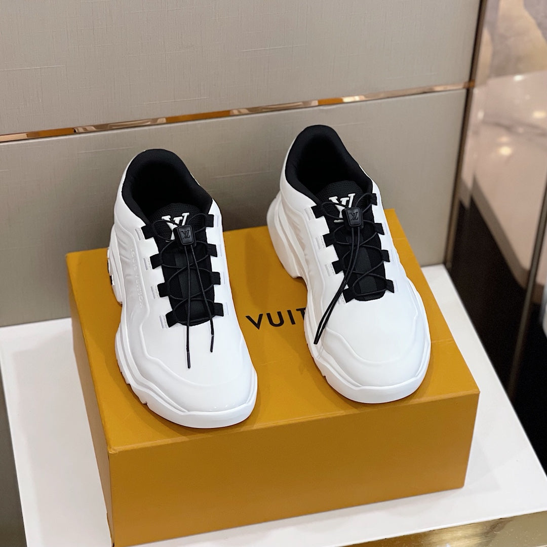 LU Sneakers Low Millennium