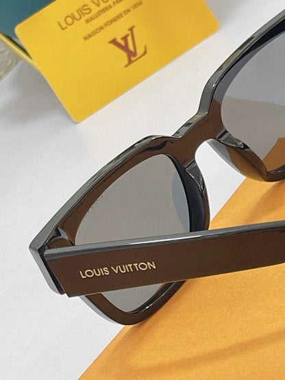 LU Sunglasses 4 Color 's
