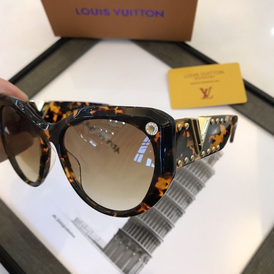 LU Sunglasses Fair