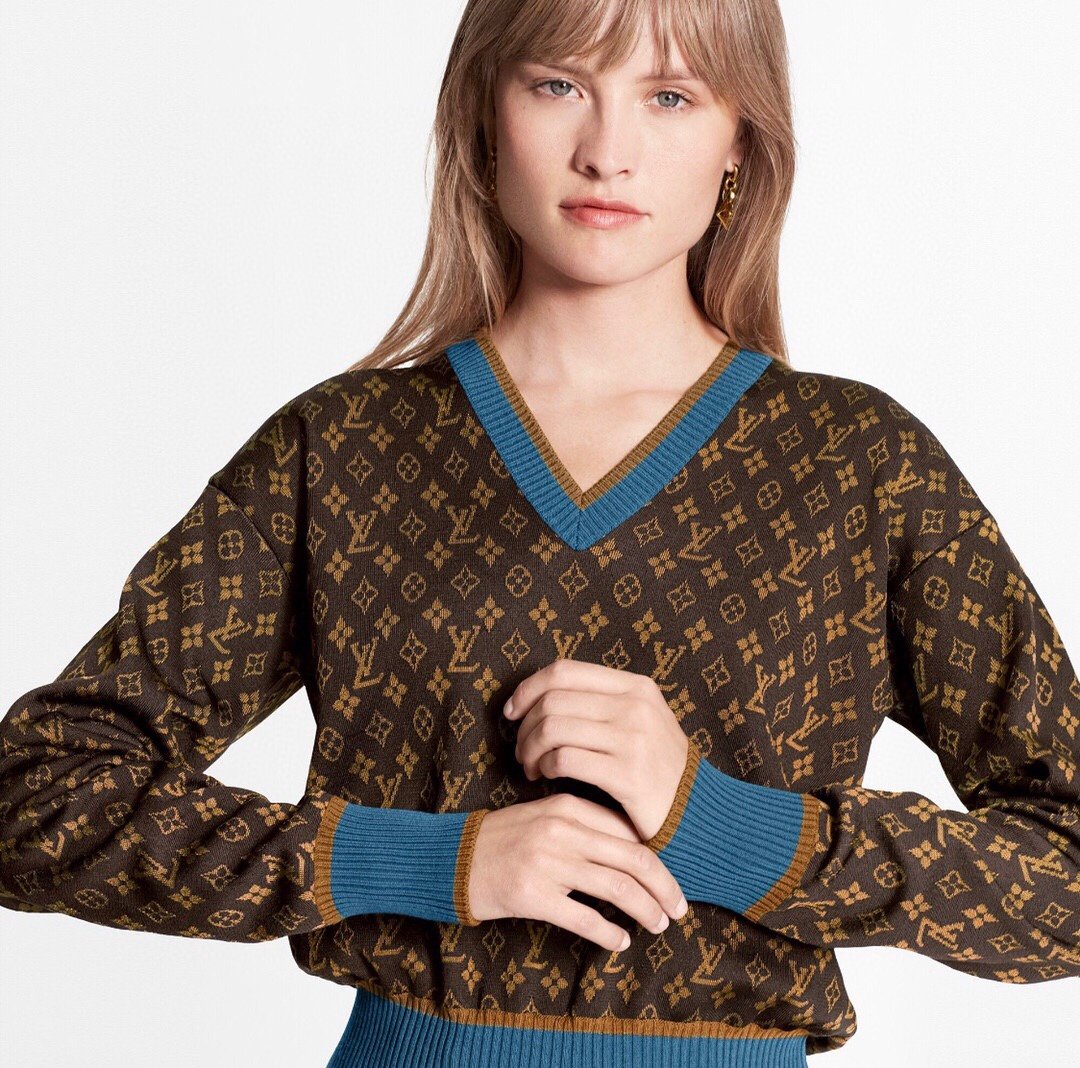 LU Sweater  Sweatshirt T-shirt Woman