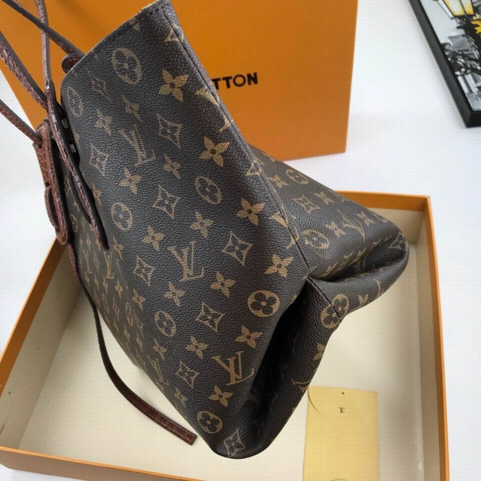 LU Bag Tote