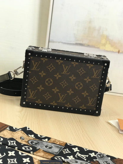 LU Messenger Bag Trunk 24 cm