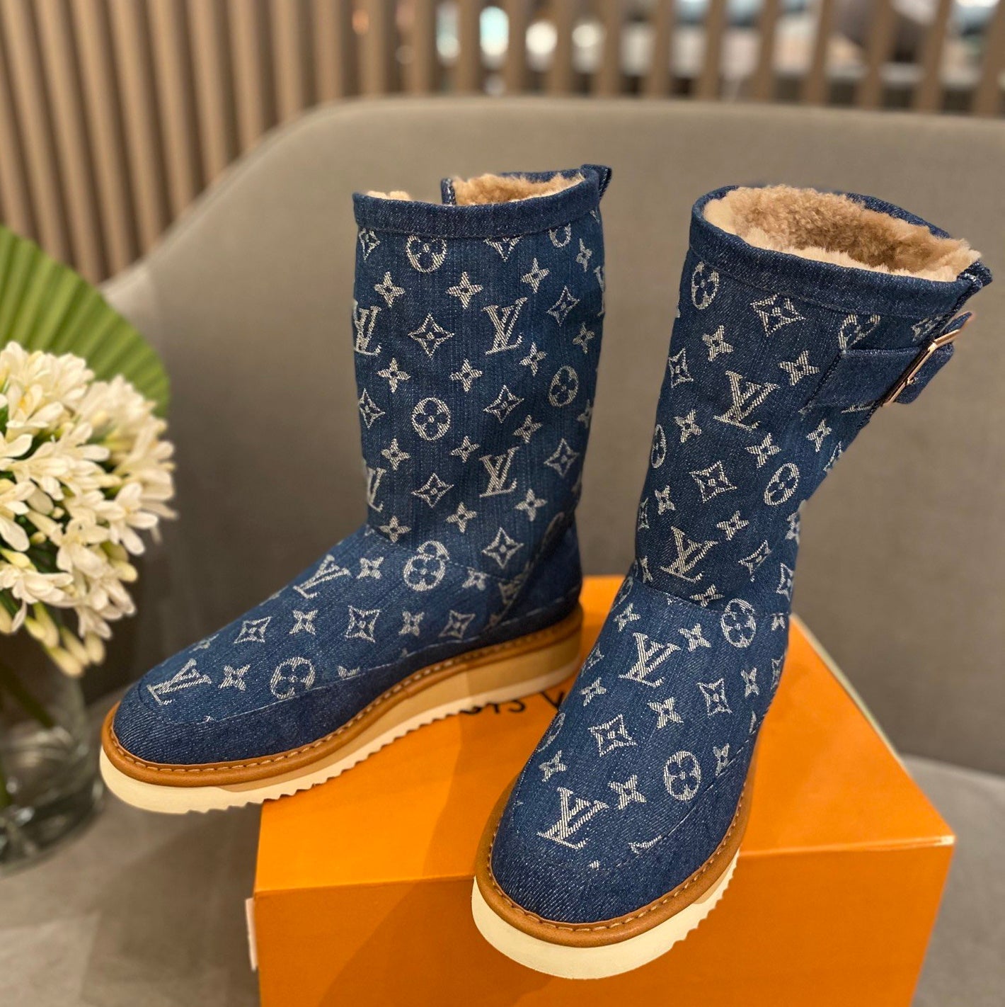 LU Boots Jeans UGG