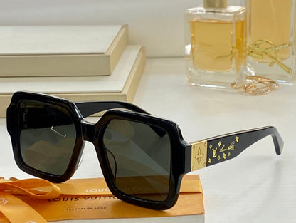 LU  Sunglasses 5 Color 's