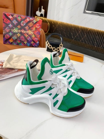 LU  Sneakers Arch  light