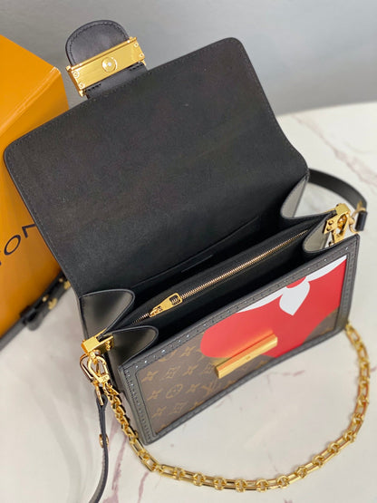 LU Bag Monogram