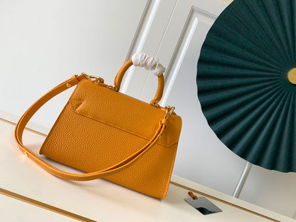 LU Bag  2 Size 's