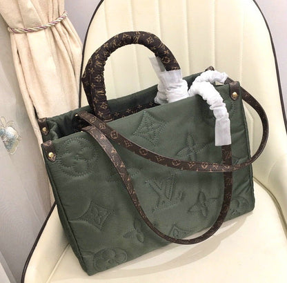 LU Tote Bag Onthego Puffer Nylon 3 Color  's