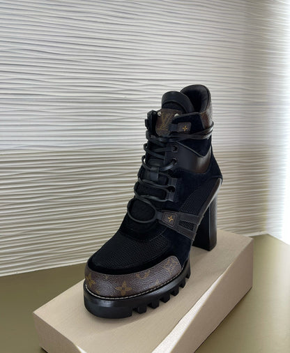 LU Boots Med STAR TRAIL