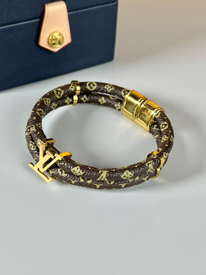 LU  Bracelet