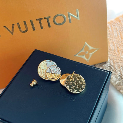 LU   Earring