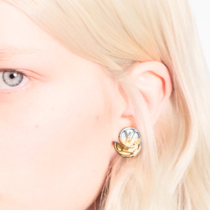 LU   Earring