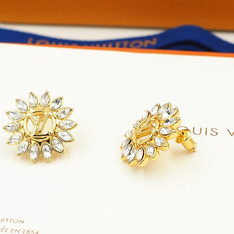 LU   Earring
