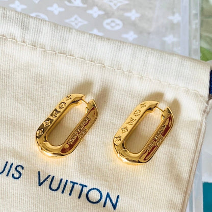 LU Fashion Earrings  2 colors