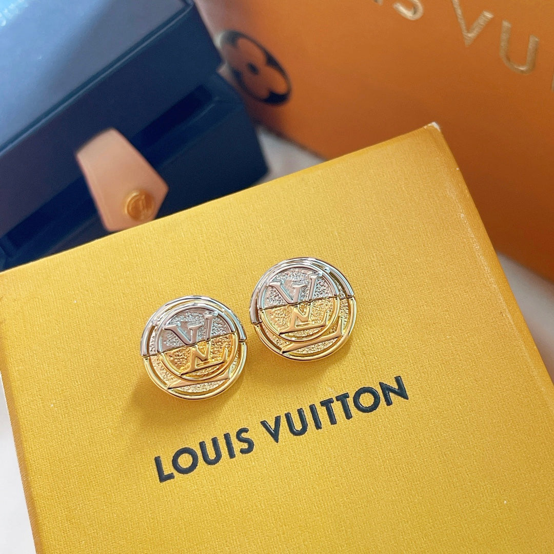LU   Earring