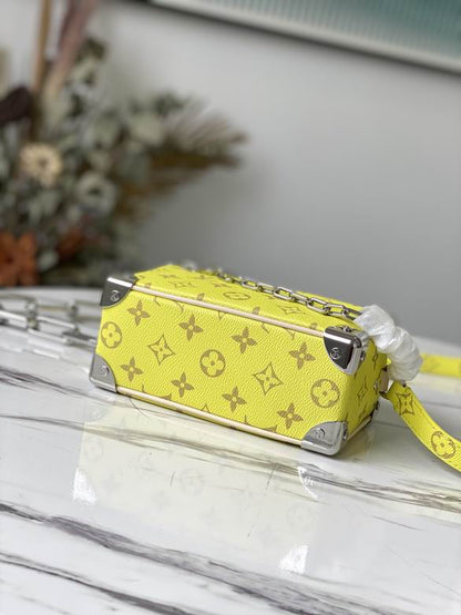 LU Bag  Messenger Yellow