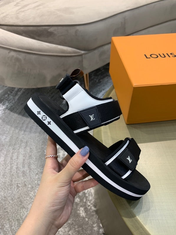 LU Slippers Sandals Arcade