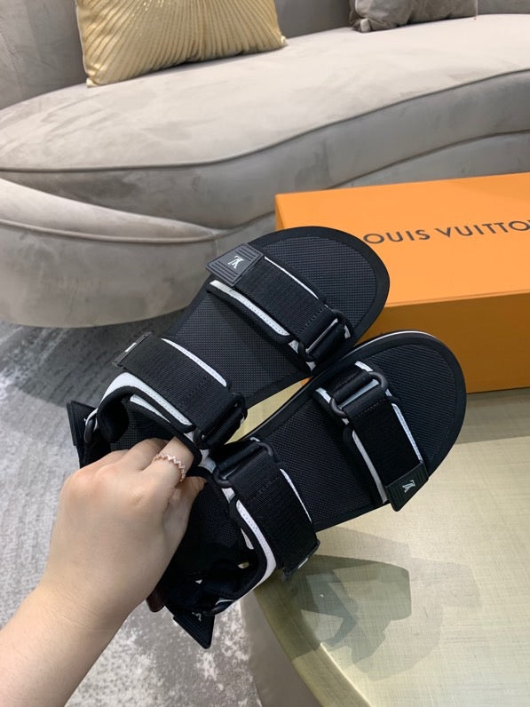 LU Slippers Sandals Arcade
