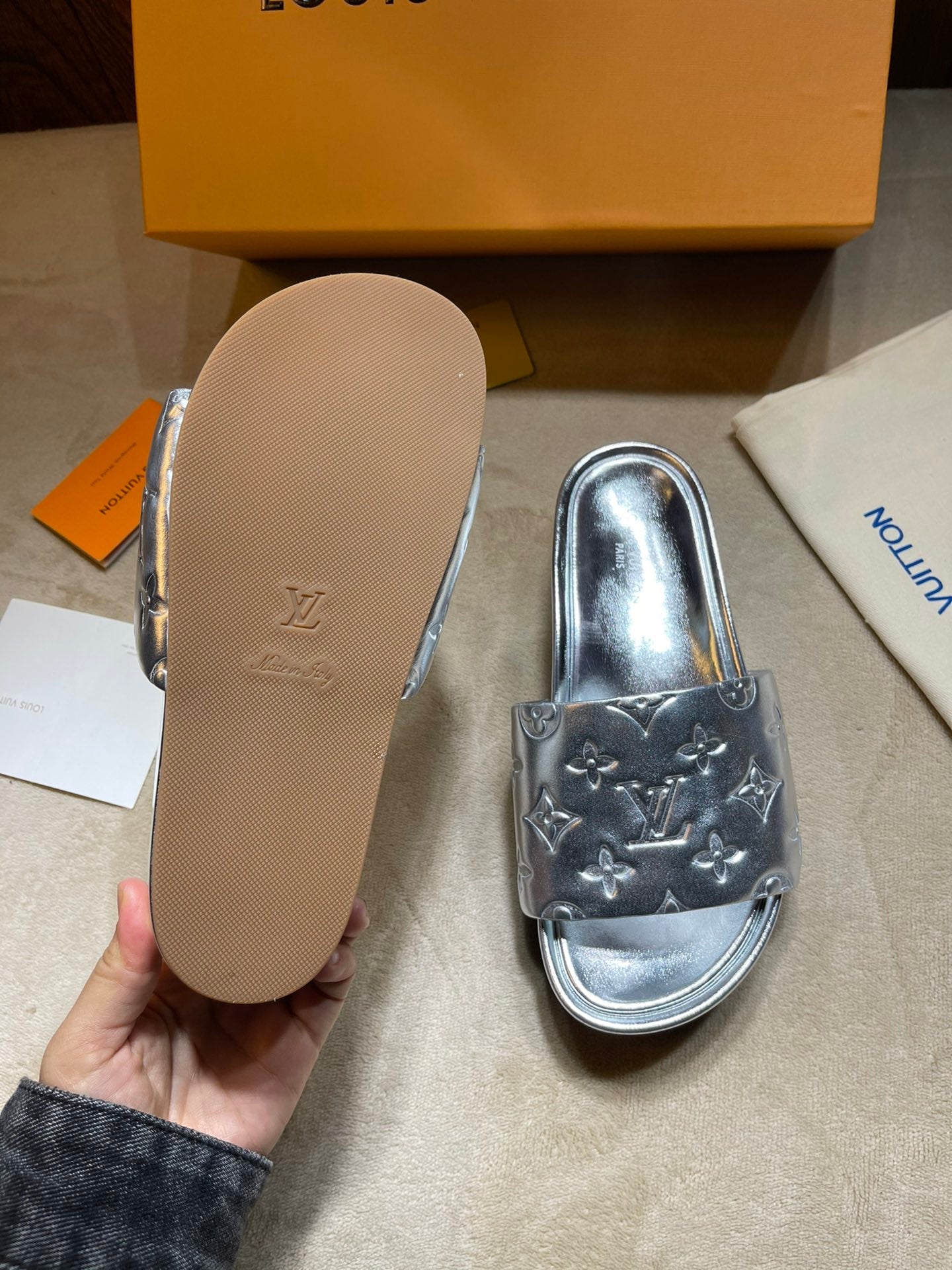 LU Slippers Mule Jumbo  Platform Silver