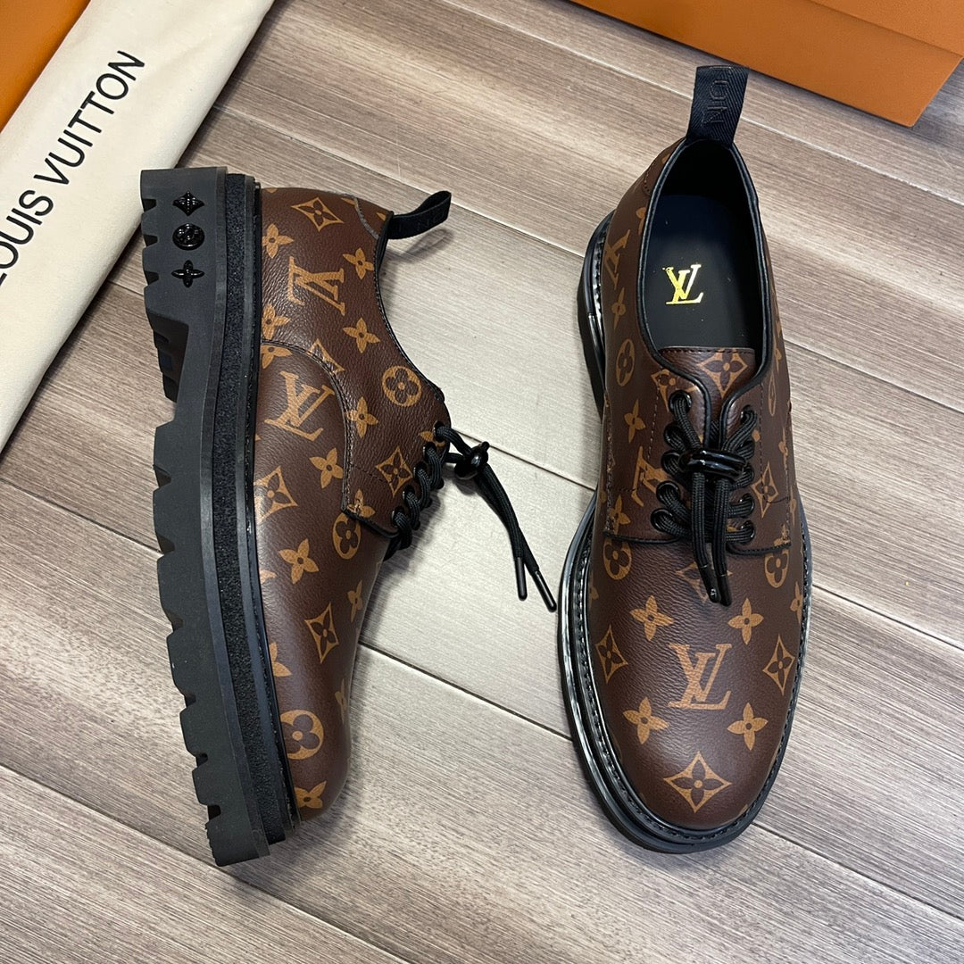 LU  Shoes Man Monogram