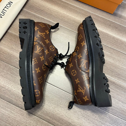 LU  Shoes Man Monogram
