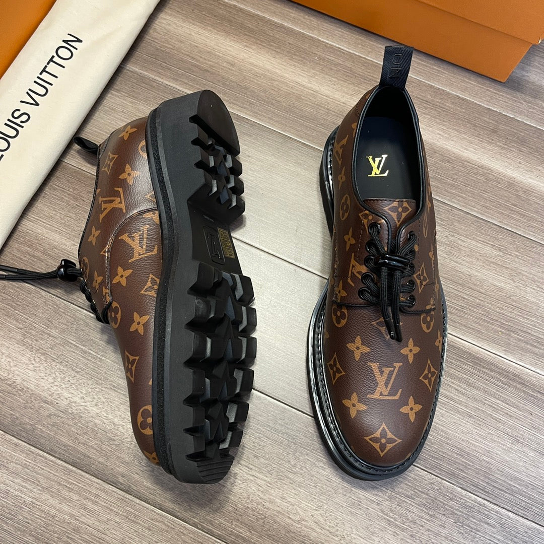 LU  Shoes Man Monogram
