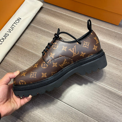LU  Shoes Man Monogram